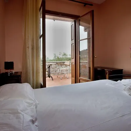Stone Luxury Kotronion (West Mani)