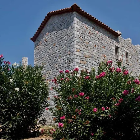 Villa Stone Luxury Kotronion (West Mani)