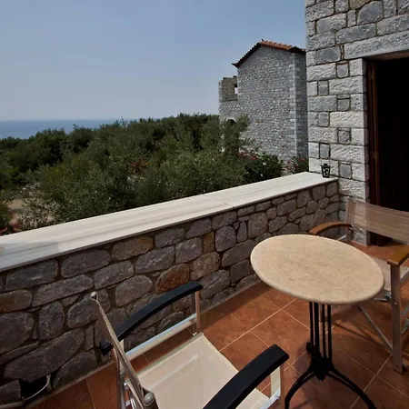 Stone Luxury *