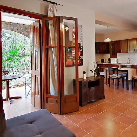 Villa Stone Luxury